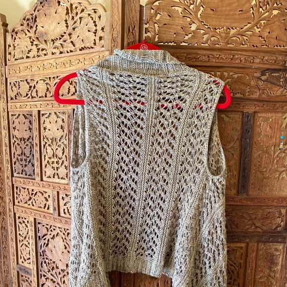 It’s Our Time Crochet Sweater Vest - Picture 5 of 5